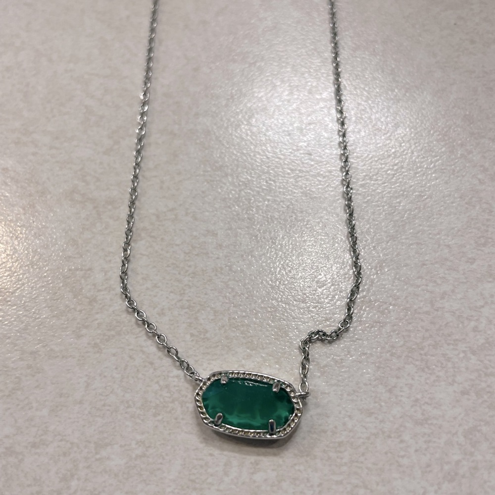silver kendra scott necklace